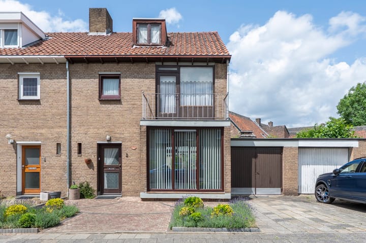 Foto 2 van Churchilllaan 2