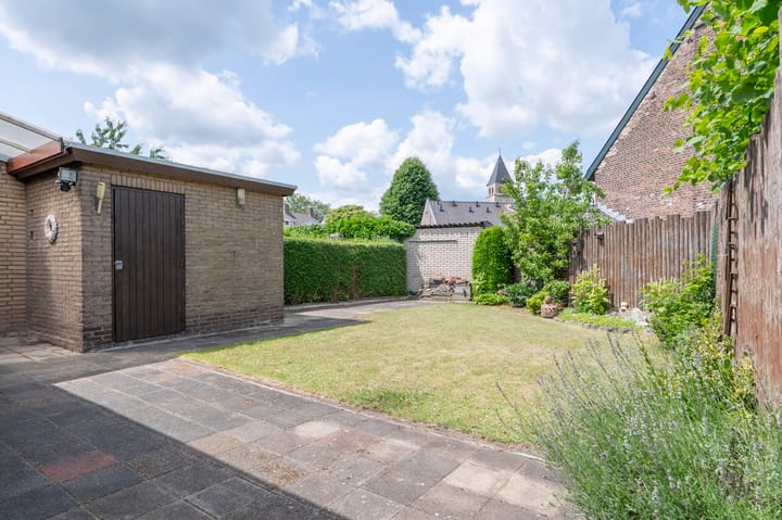 Foto 12 van Churchilllaan 2