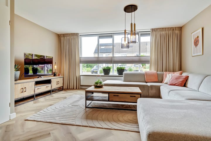 Foto 2 van Moutlaan 45