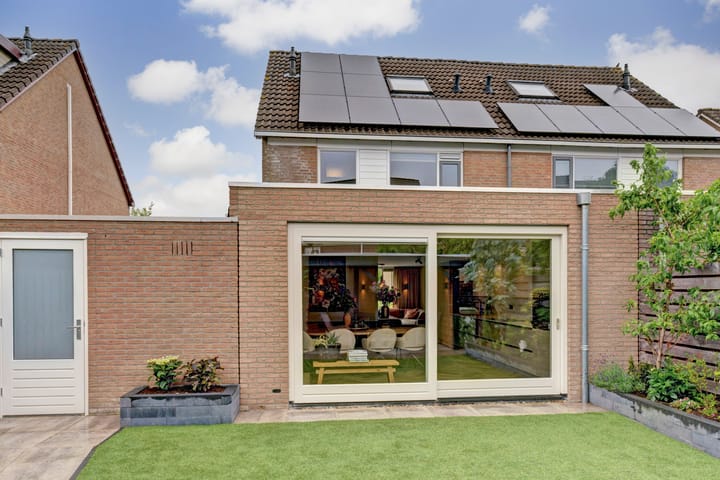 Foto 30 van Moutlaan 45