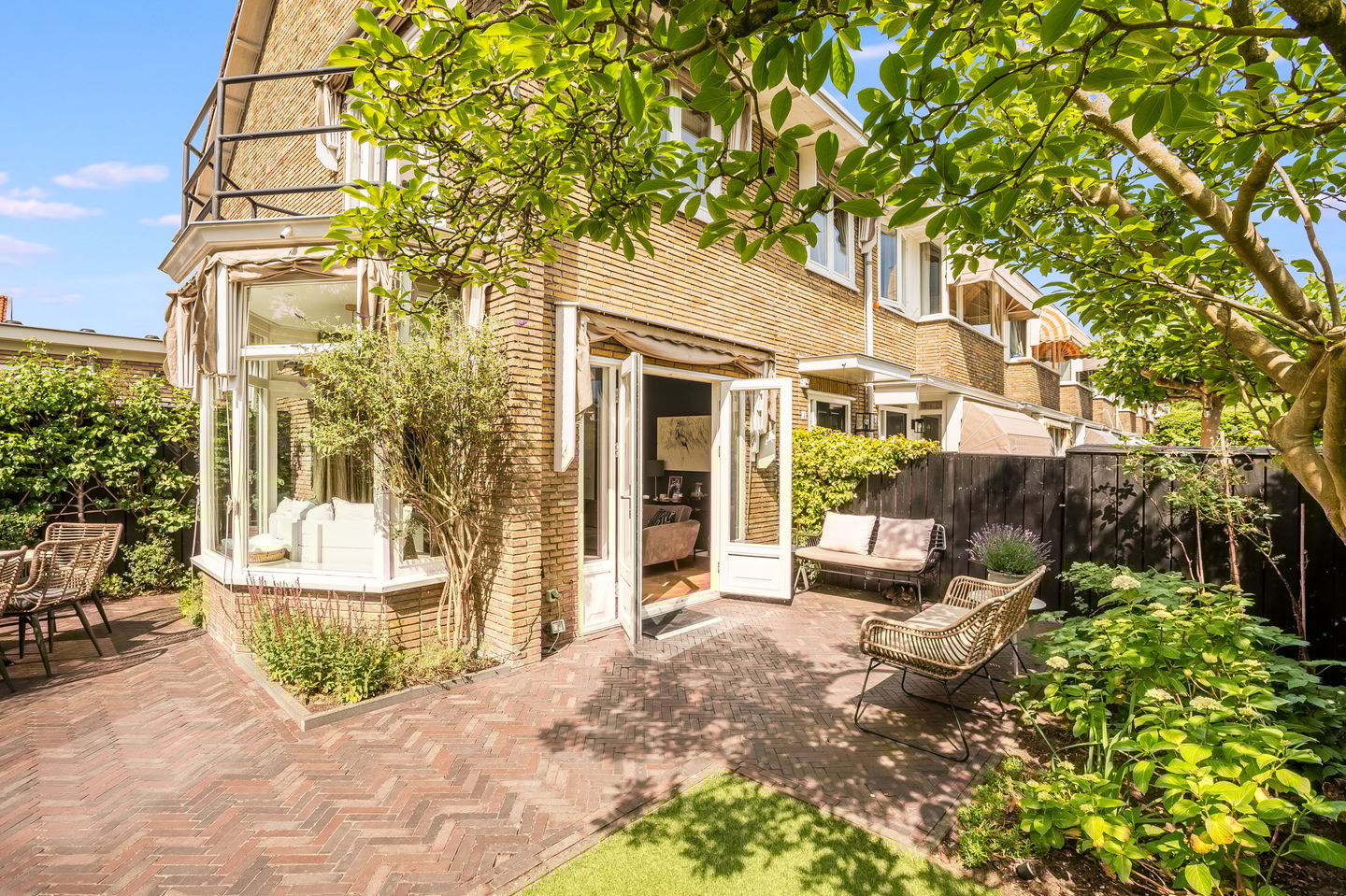 Photo 10 of Graaf Aelbrechtlaan 4