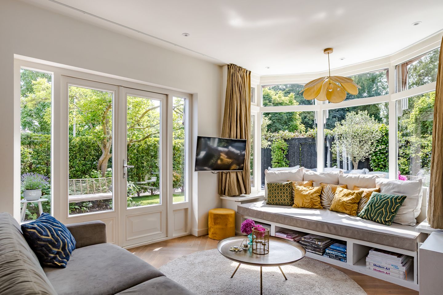 Photo 14 of Graaf Aelbrechtlaan 4