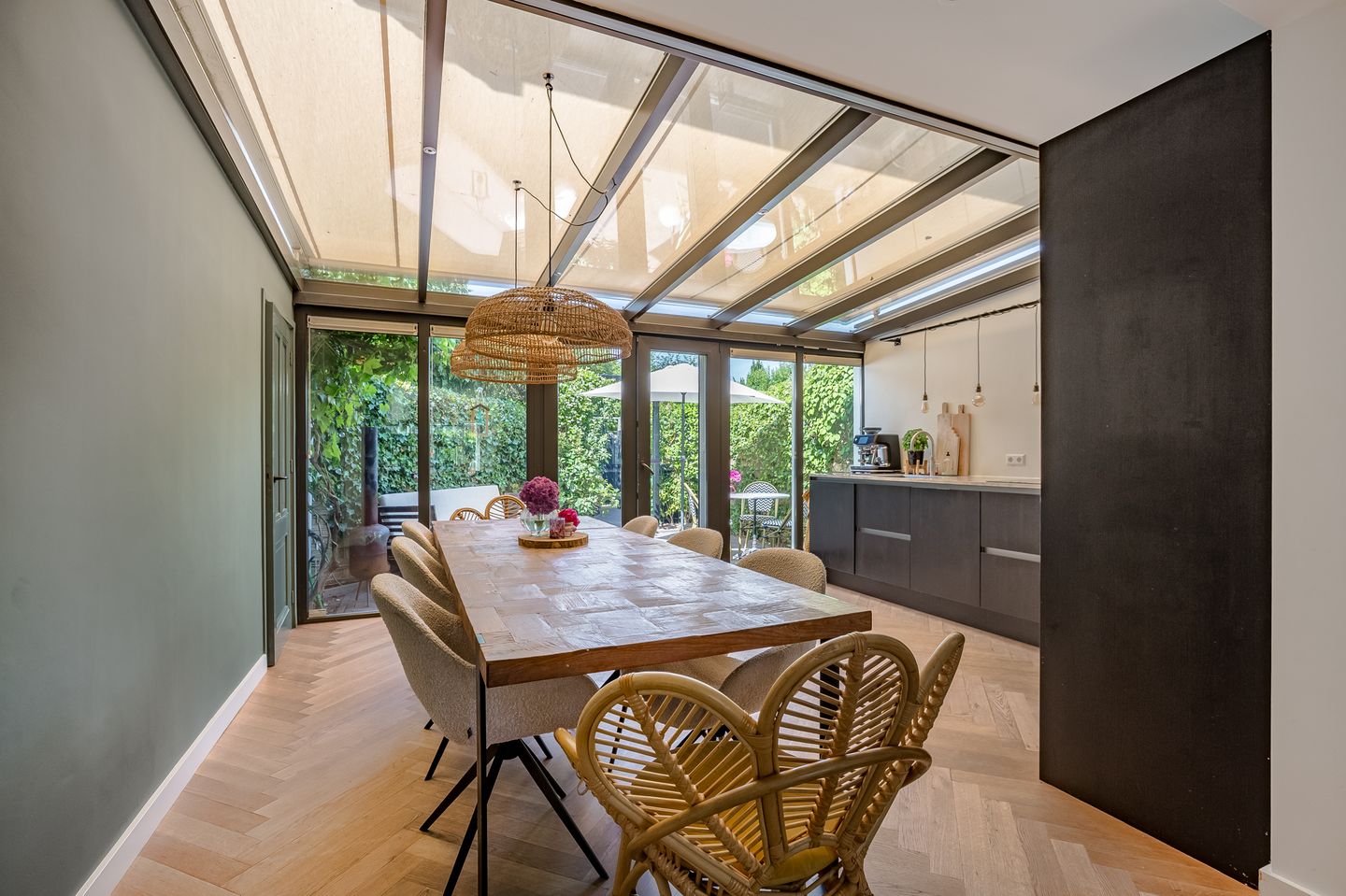 Photo 20 of Graaf Aelbrechtlaan 4