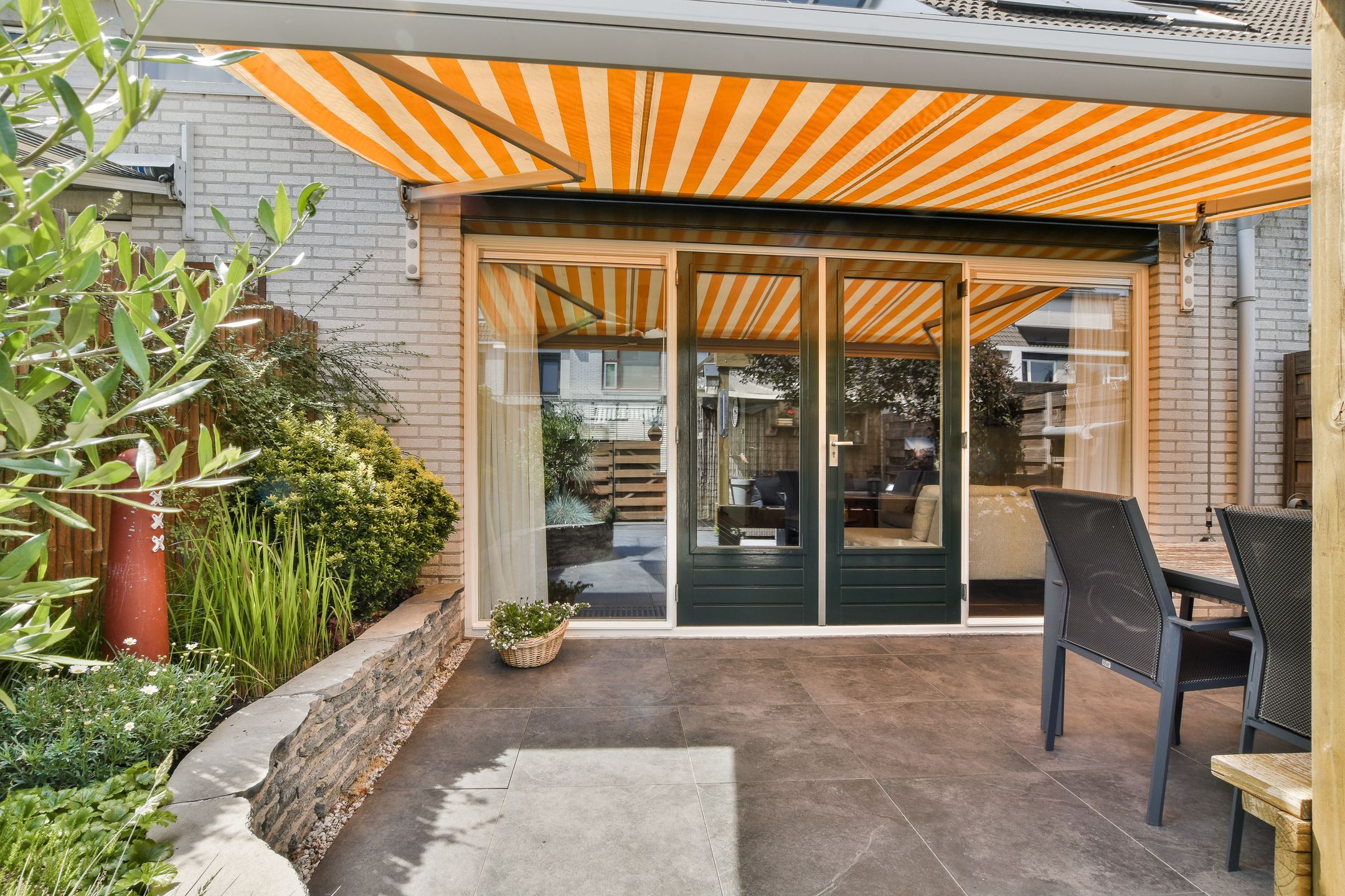 Foto 21 van Ebro 138