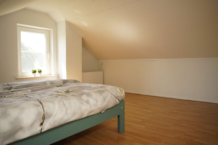 Foto 27 van Jhr. Mr. de Casembrootstraat 27