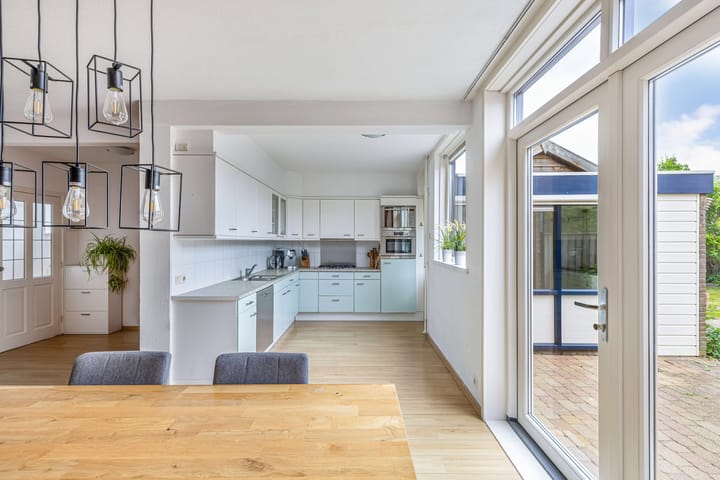 Foto 10 van Het Kompas 17