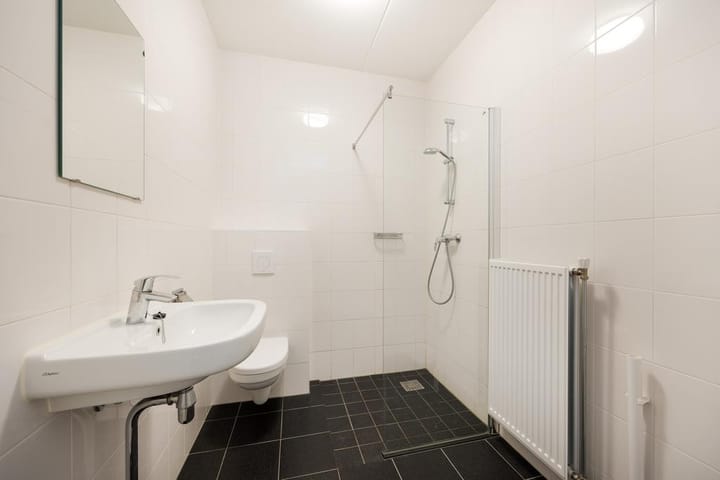 Foto 8 van Pieter van Musschenbroekstraat 63