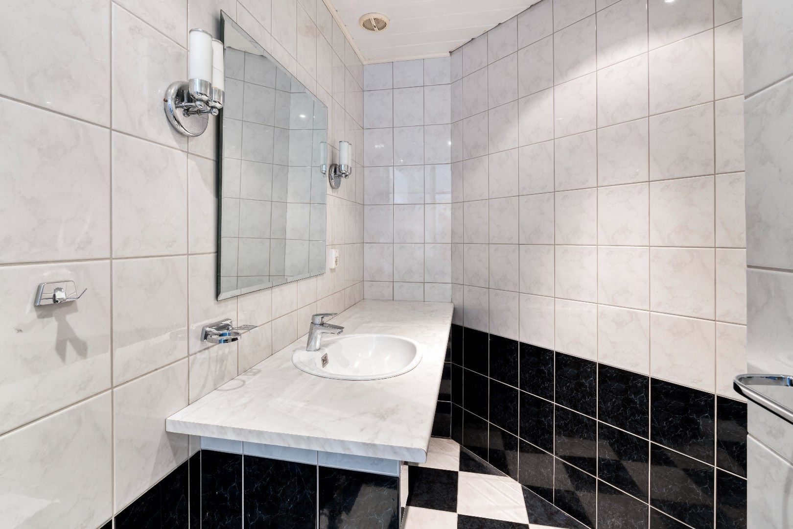 Foto 12 van Anne Frankstraat 89