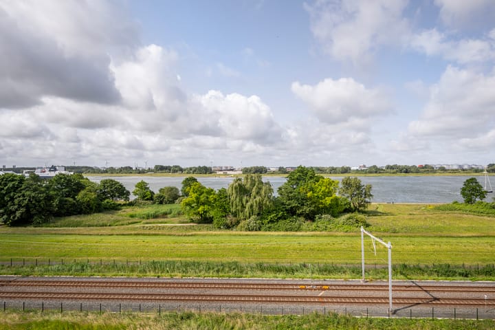 Foto 29 van Merellaan 665