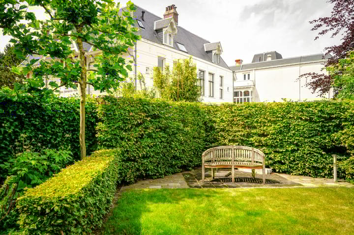 Foto 12 van Hogeweg 4