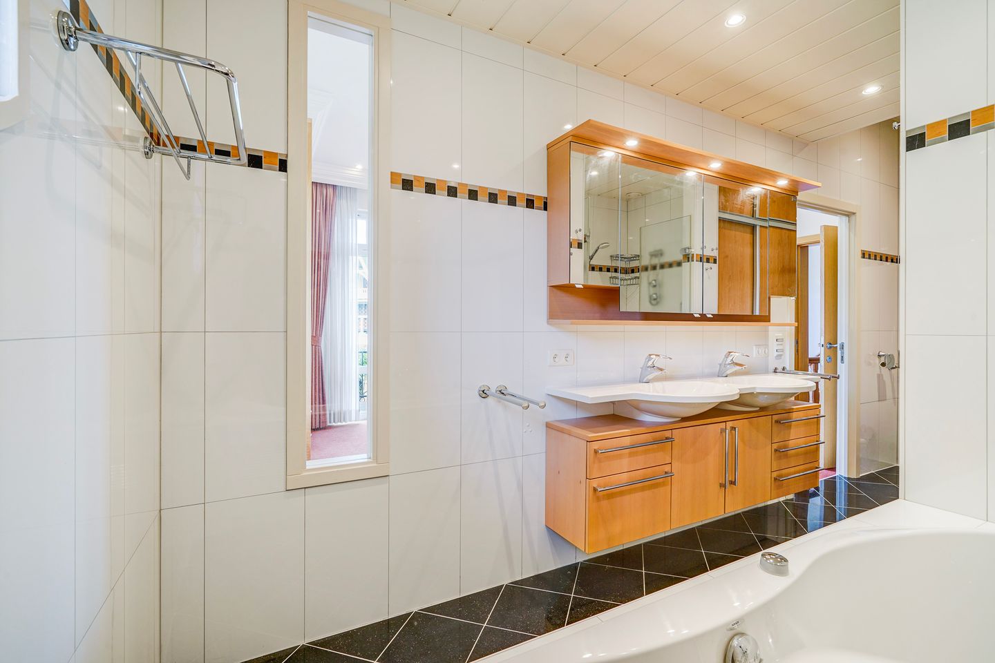 Foto 25 van Hogeweg 4