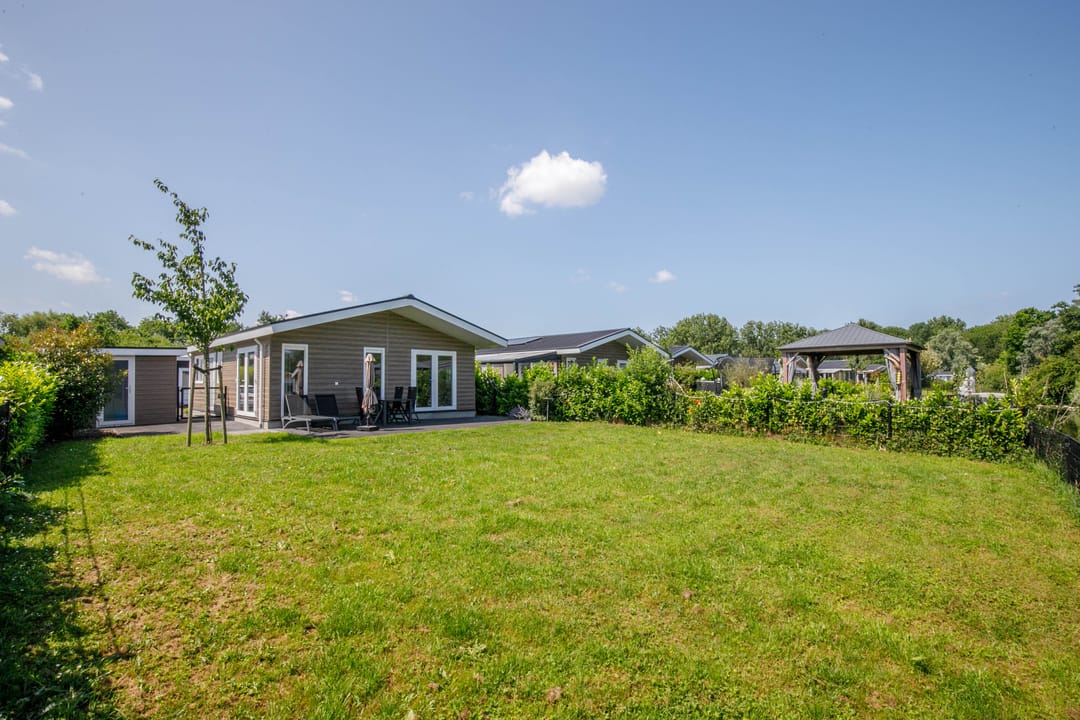 Foto 1 van Klein Hitland 261