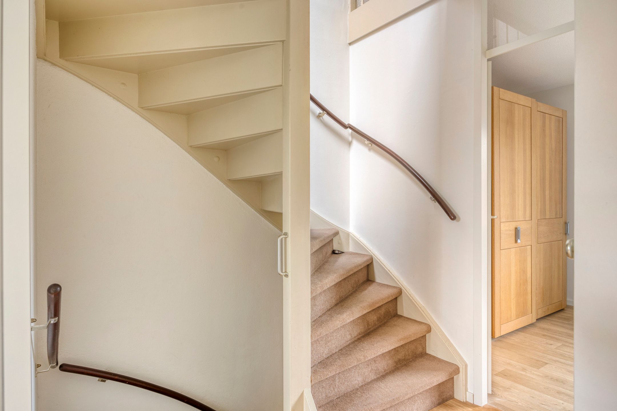 Foto 12 van Hommel 32