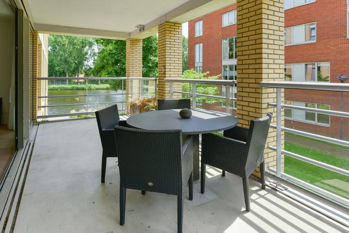 Photo 25 of Bellevuelaan 381