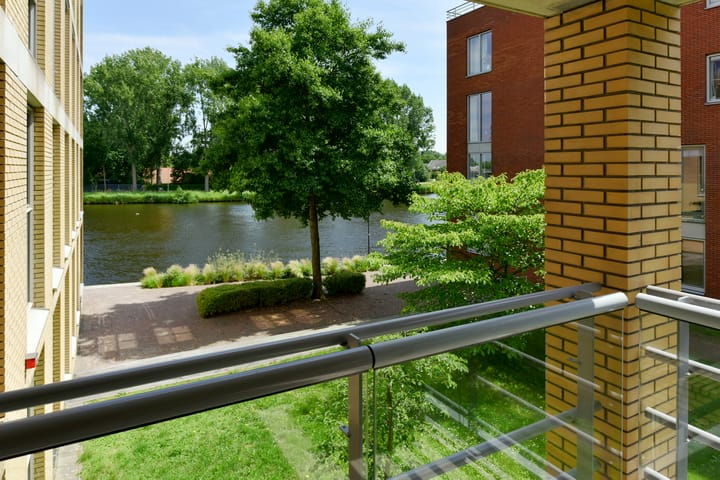 Photo 26 of Bellevuelaan 381