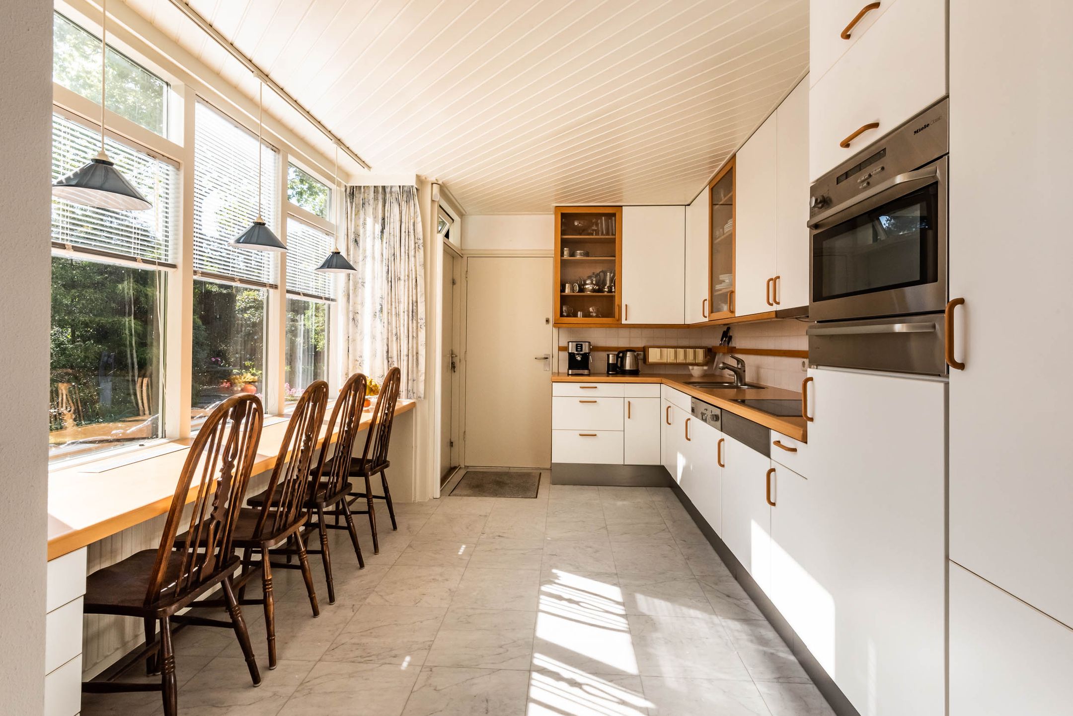 Foto 3 van Ruys de Perezlaan 9