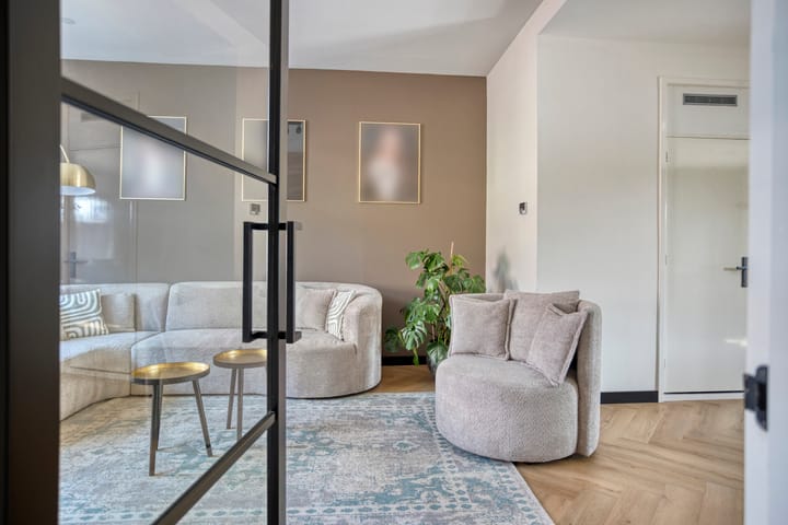 Foto 2 van Brederodestraat 10