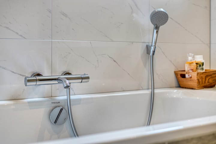 Foto 22 van Brederodestraat 10