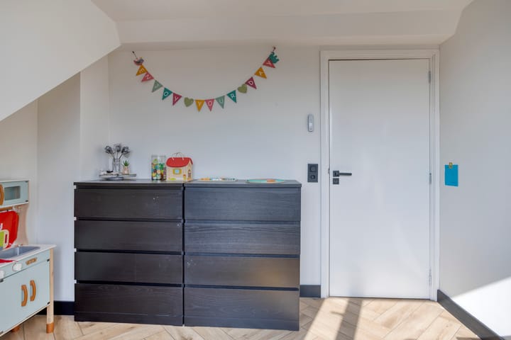 Foto 31 van Brederodestraat 10