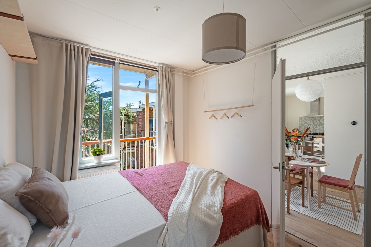 Foto 19 van Van Diemenstraat 31