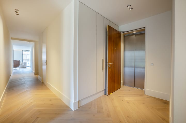 Foto 13 van Pieter de Hoochstraat 11-B1