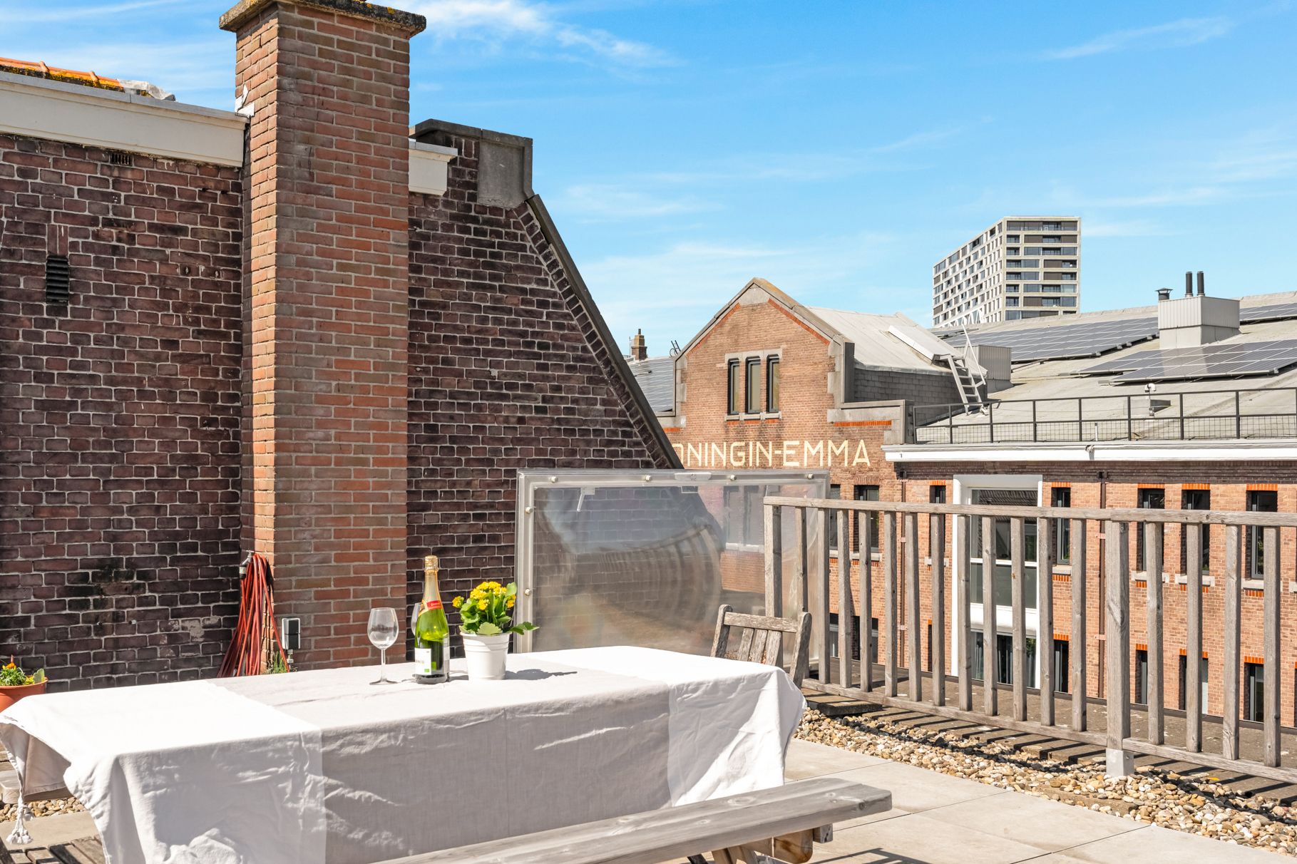 Foto 36 van Van Diemenstraat 31