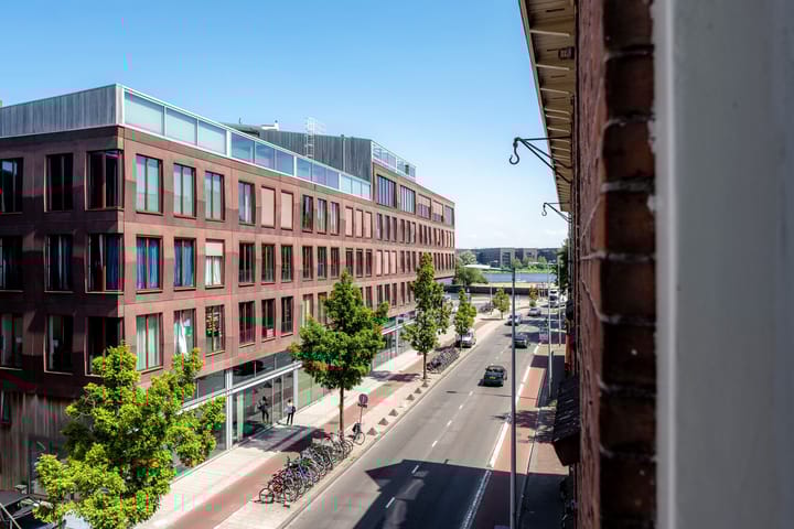 Foto 39 van Van Diemenstraat 31