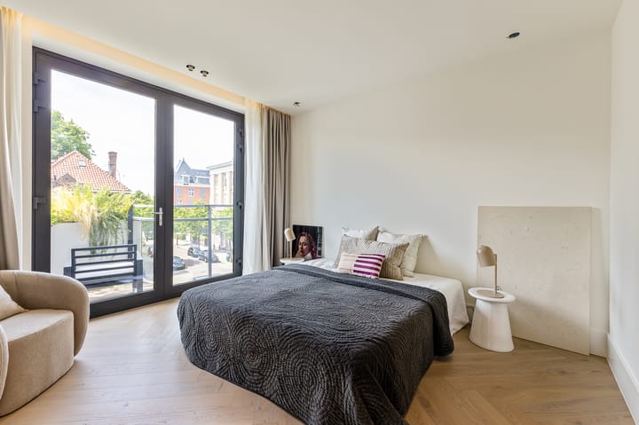 Foto 33 van Pieter de Hoochstraat 11-B1