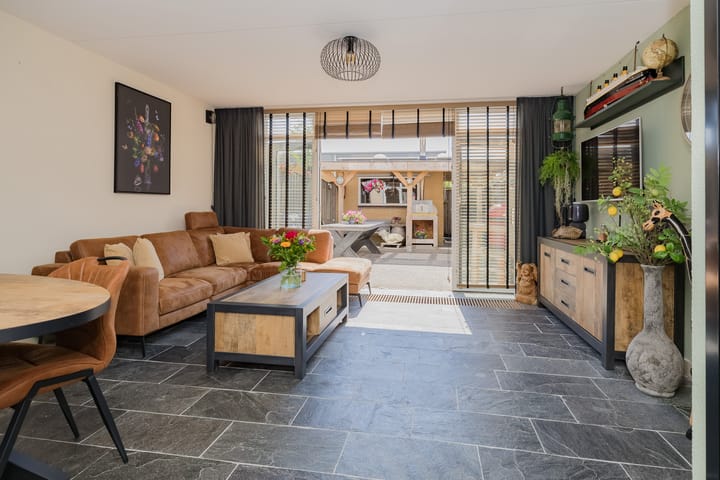 Foto 3 van Planetenweg 337