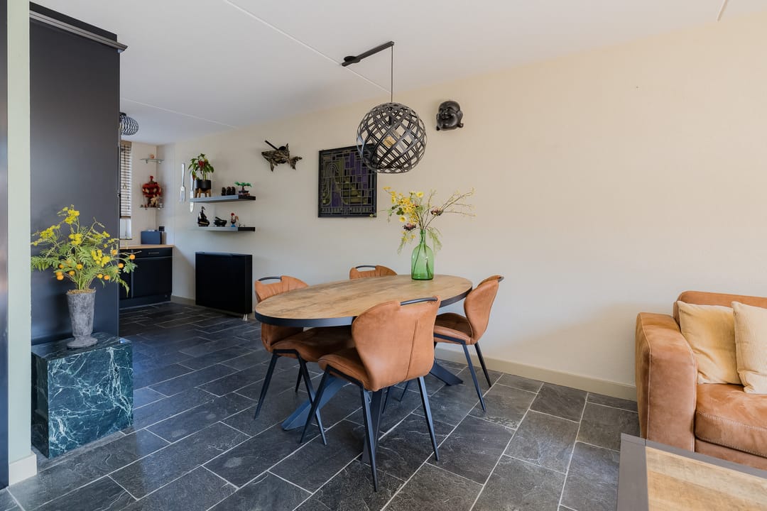 Foto 17 van Planetenweg 337