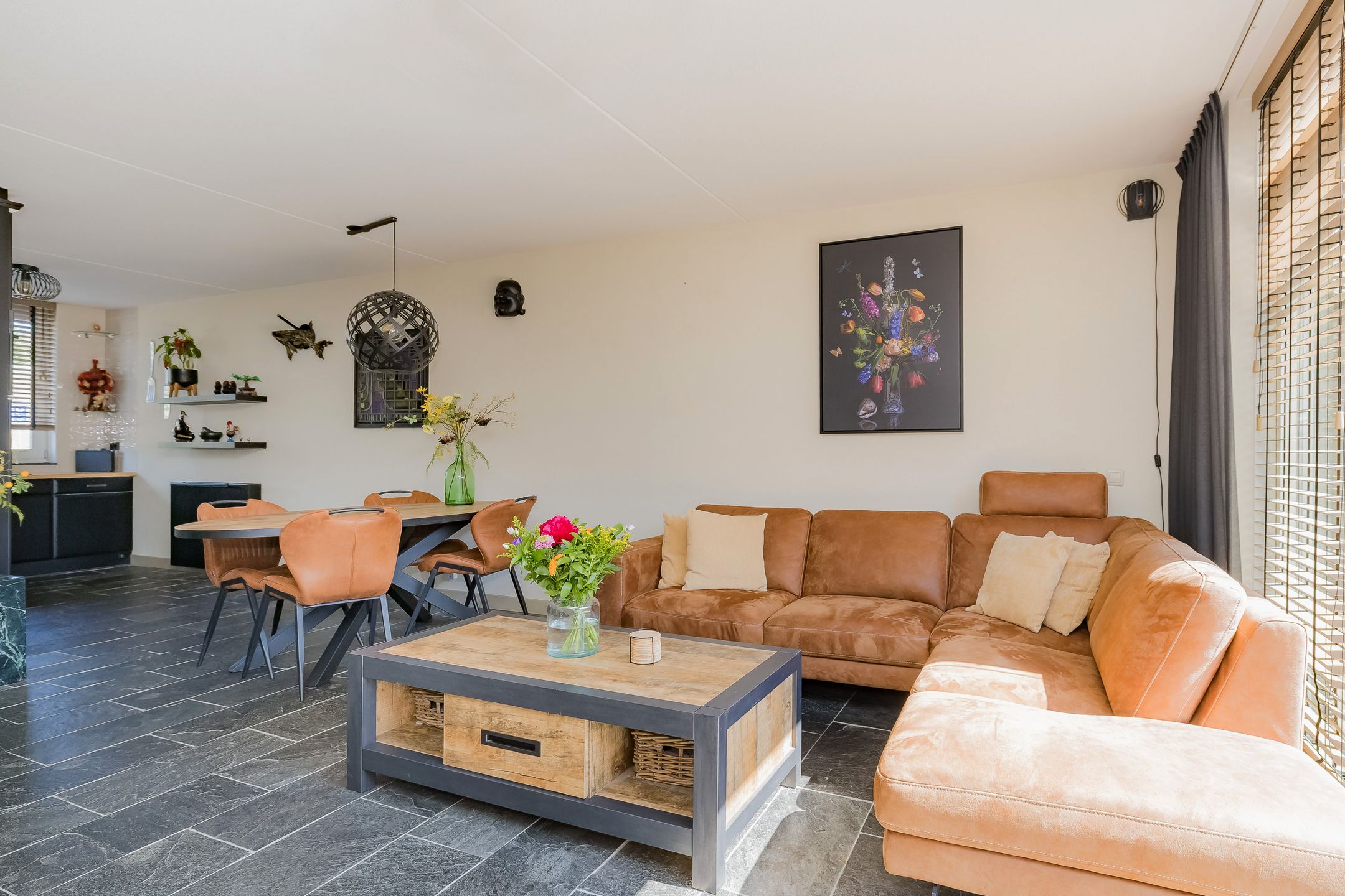 Foto 12 van Planetenweg 337