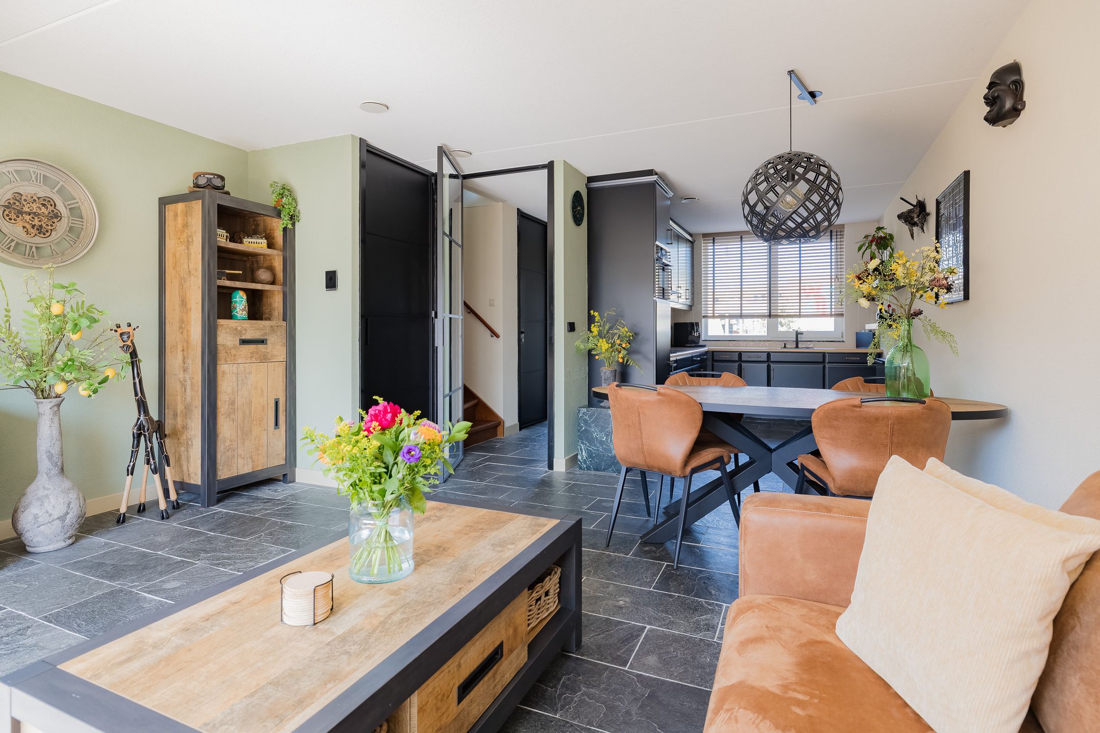 Foto 15 van Planetenweg 337