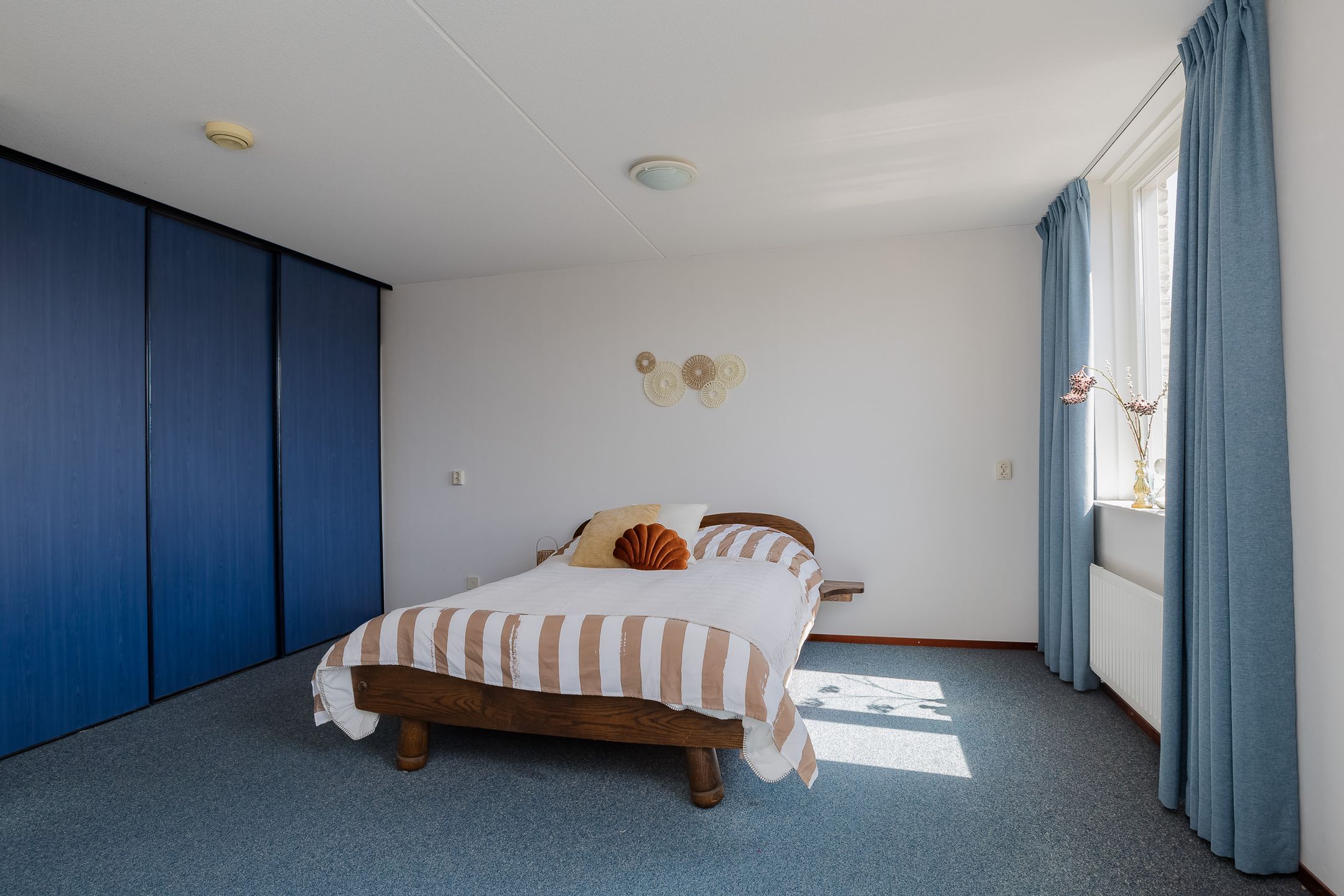 Foto 42 van Planetenweg 337