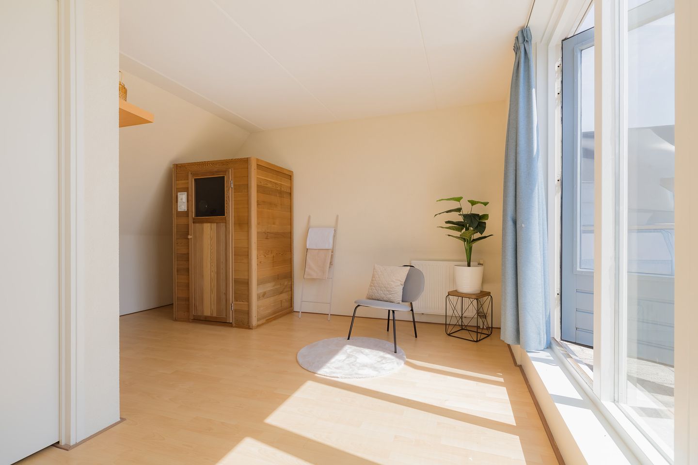 Foto 49 van Planetenweg 337