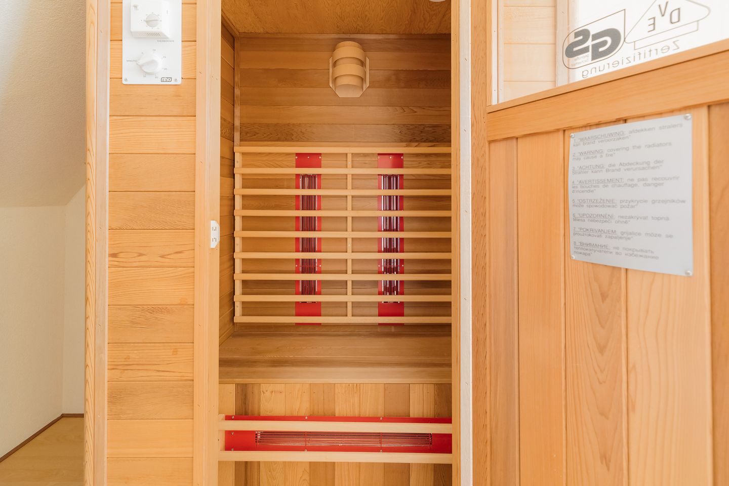 Foto 50 van Planetenweg 337