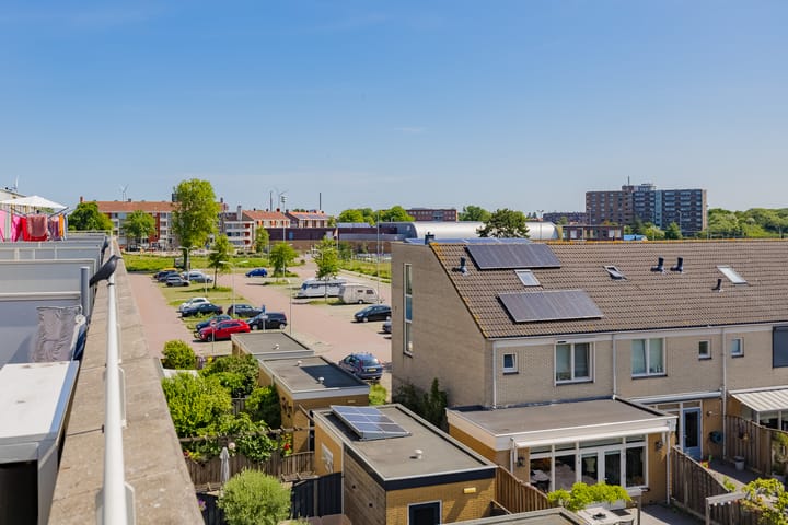 Foto 61 van Planetenweg 337