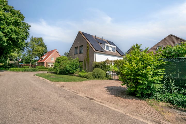 Photo 9 of Korhoenderstraat 23