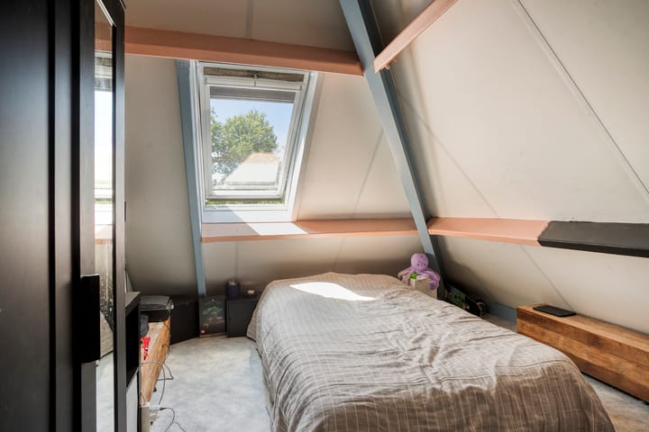 Photo 42 of Korhoenderstraat 23