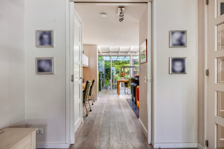 Foto 10 van Brucknerstraat 22