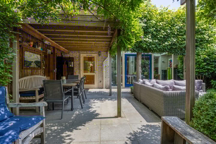 Foto 44 van Brucknerstraat 22