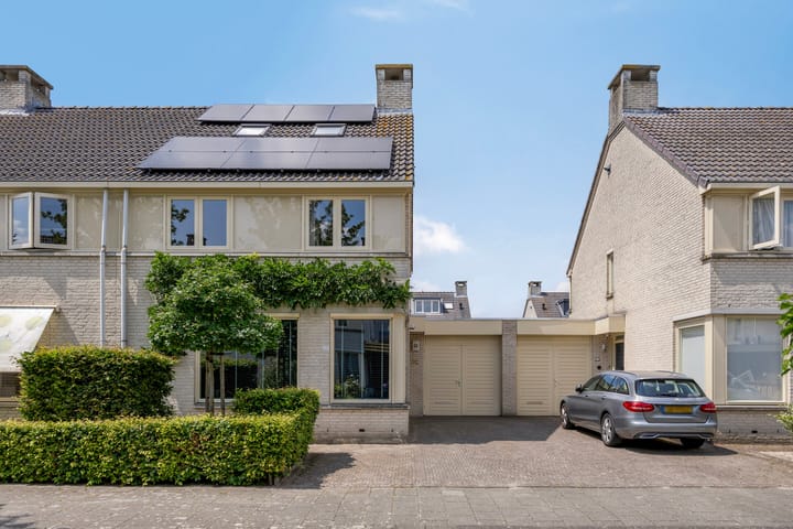 Foto 49 van Brucknerstraat 22