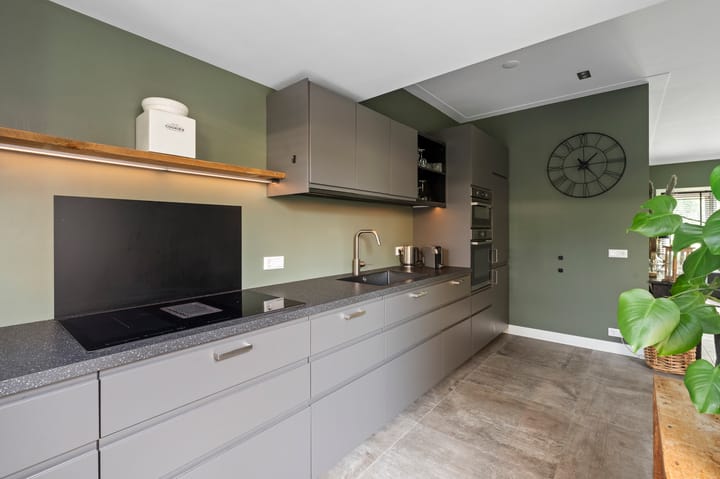 Foto 11 van Marconiweg 45