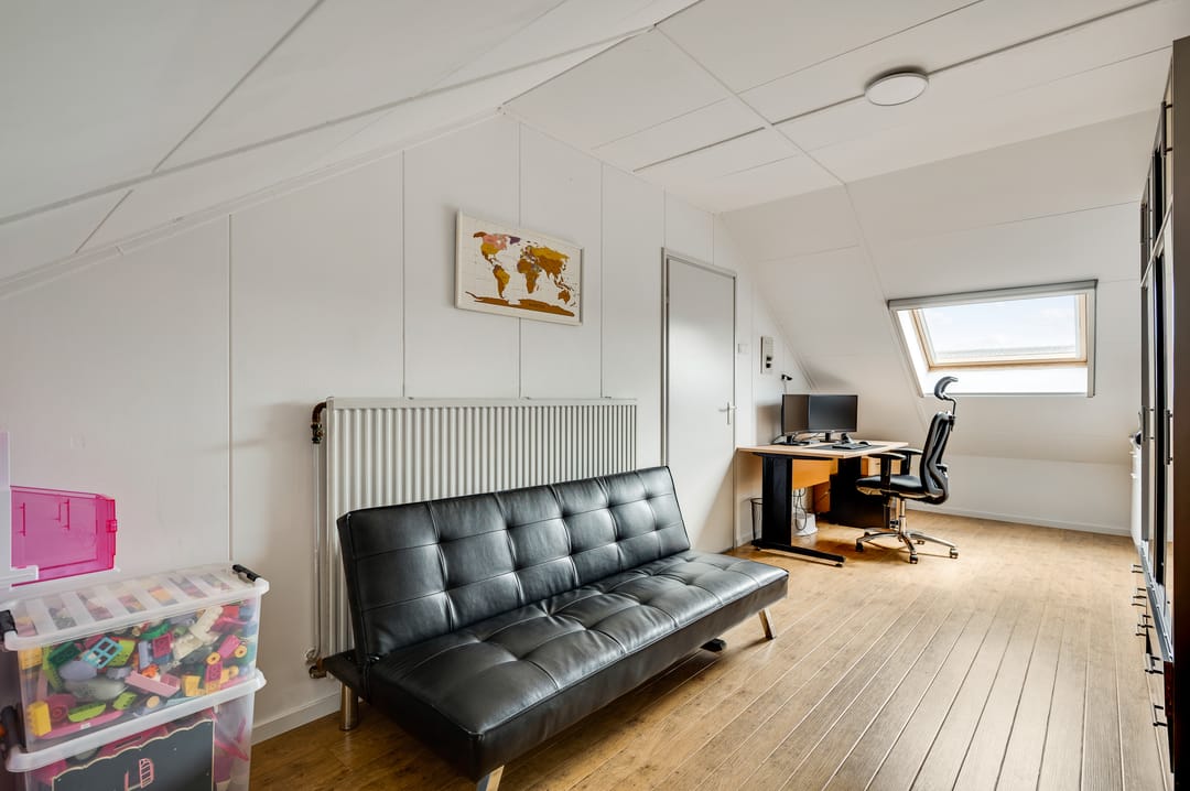 Foto 22 van Edmond Jasparstraat 19