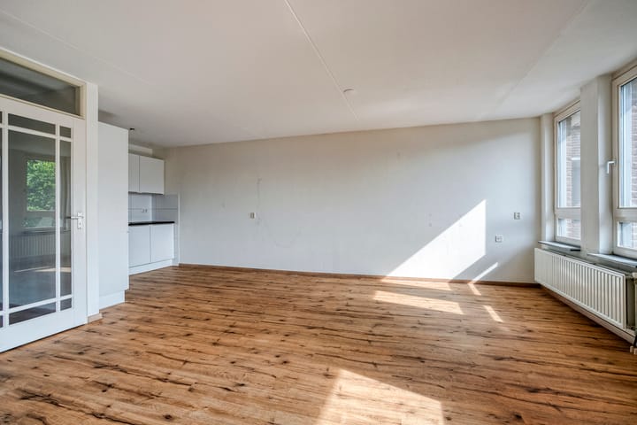 Foto 6 van Leeuwstraat 36