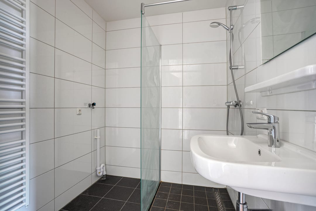 Foto 13 van Leeuwstraat 36