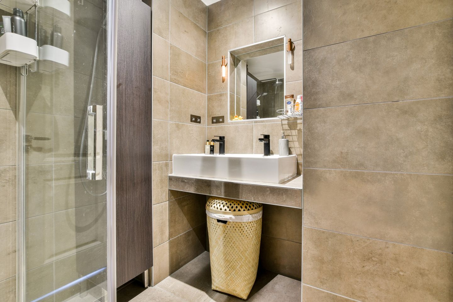 Foto 19 van Van Nijenrodeweg 858