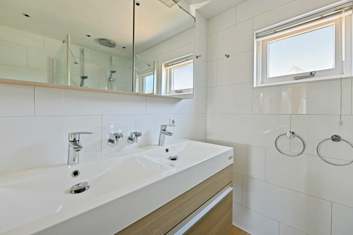 Photo 23 of Antillenstroom 8