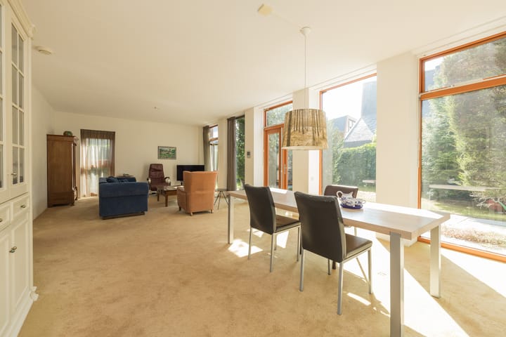 Foto 15 van Voorgracht 17