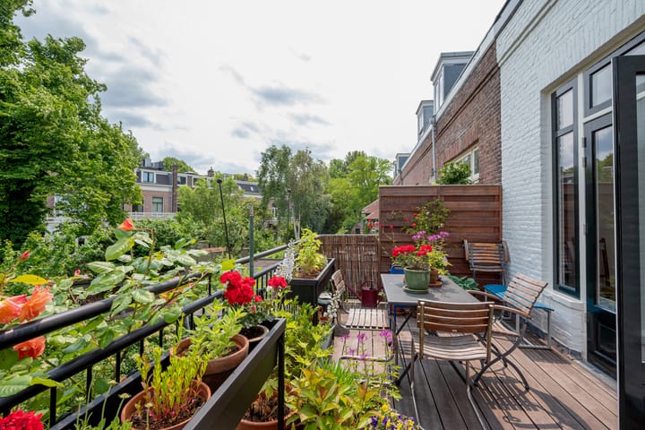 Photo 19 of Maerten van Heemskerckstraat 9-RD