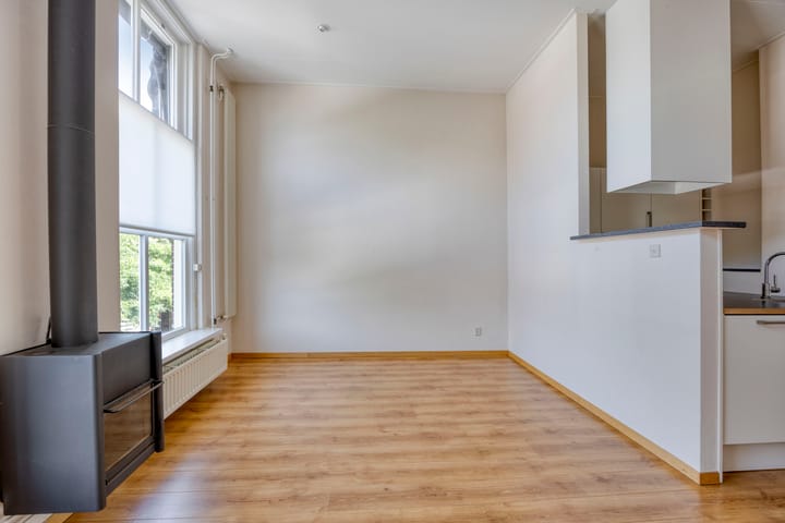 Foto 9 van Woldstraat 14-01